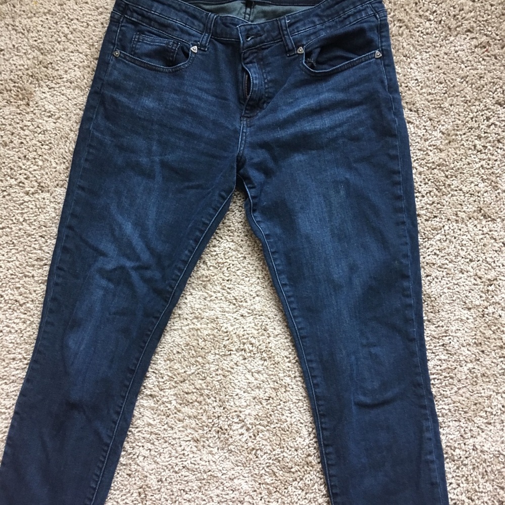 Women’s ankle crop jeans